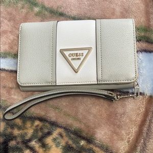 Guess grey and white wallet